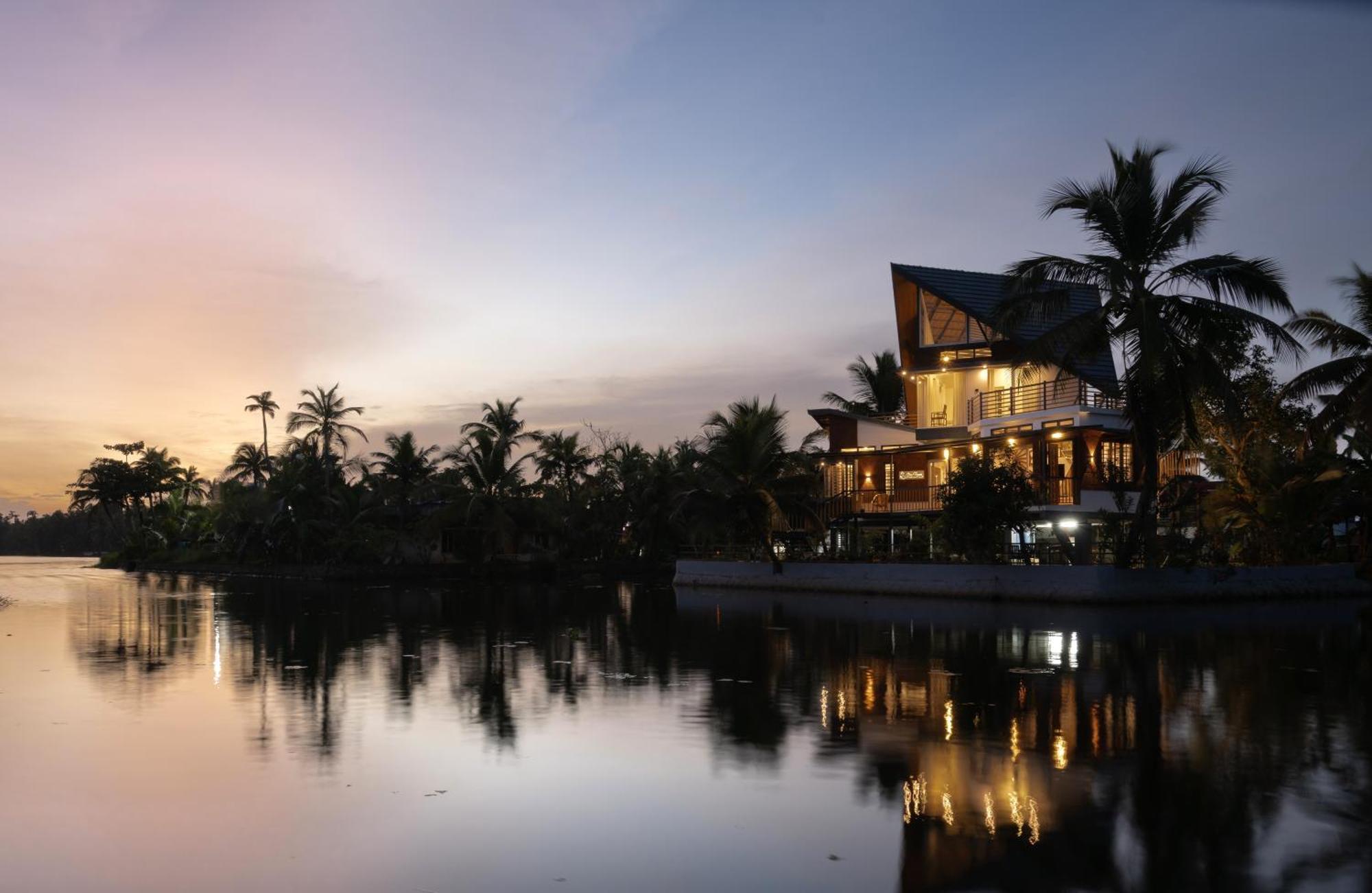 Shiphouse Villa Alappuzha Buitenkant foto